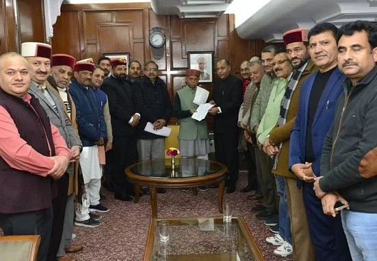 कांग्रेस विधायक अजय सोलंकी की शिकायत पर विधानसभा 9 को मिला नोटिस ,14 मार्च को भाजपा के 9 सदस्यों को दिया नोटिस
